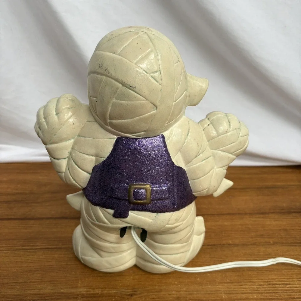 Vintage Hand Painted Ceramic Light Up Mummy Halloween Figurine 10